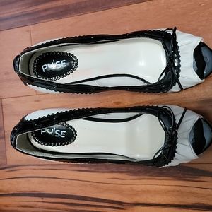 Cosplay black and white maid heels